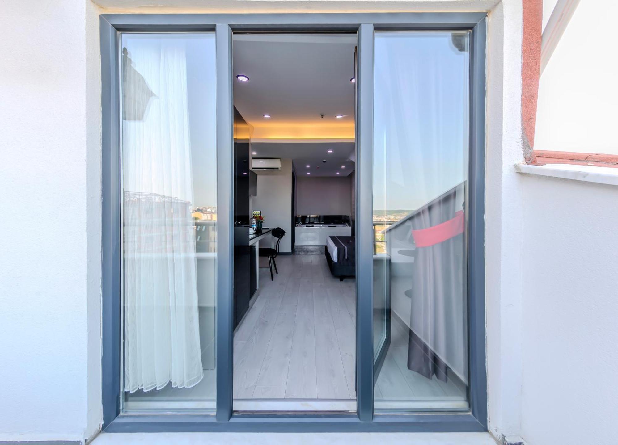 Intercity Hotel Istanbul Airport Arnavutkoy Εξωτερικό φωτογραφία